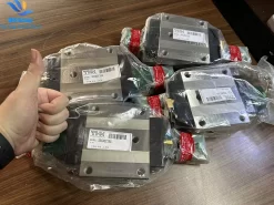 Con Trượt Vuông THK SRG