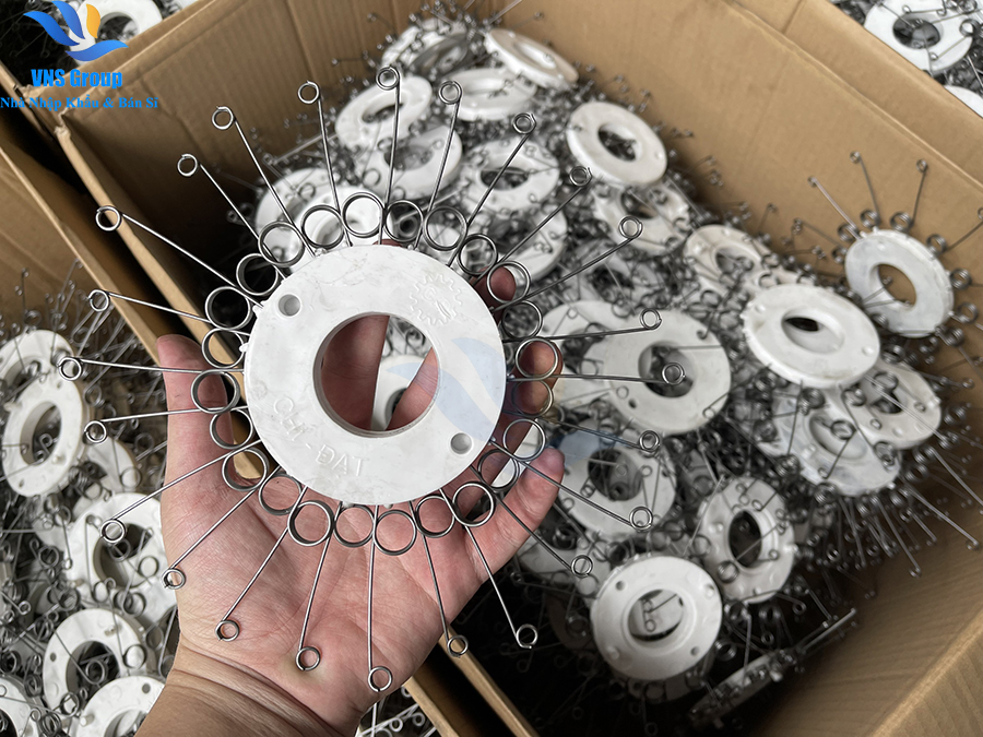 Hình Ảnh Giao Hàng Thiết Bị Ngành Điều